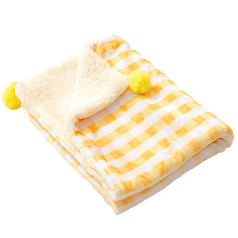 Thickened Coral Fleece Dog Blanket Warm Pet Plush Pad Bed Mat for Dogs Cats Soft Cozy Sleeping Cover Couch Protector Carpet Bed Sheet Machine Washable Blue Pink Yellow L 70x50cm M 55x45cm S 50x36cm XL 100x78cm