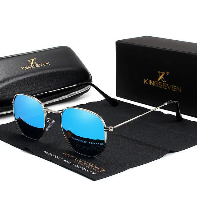 Classic round sunglasses for men with retro frame and UV400 lenses in multiple colour options