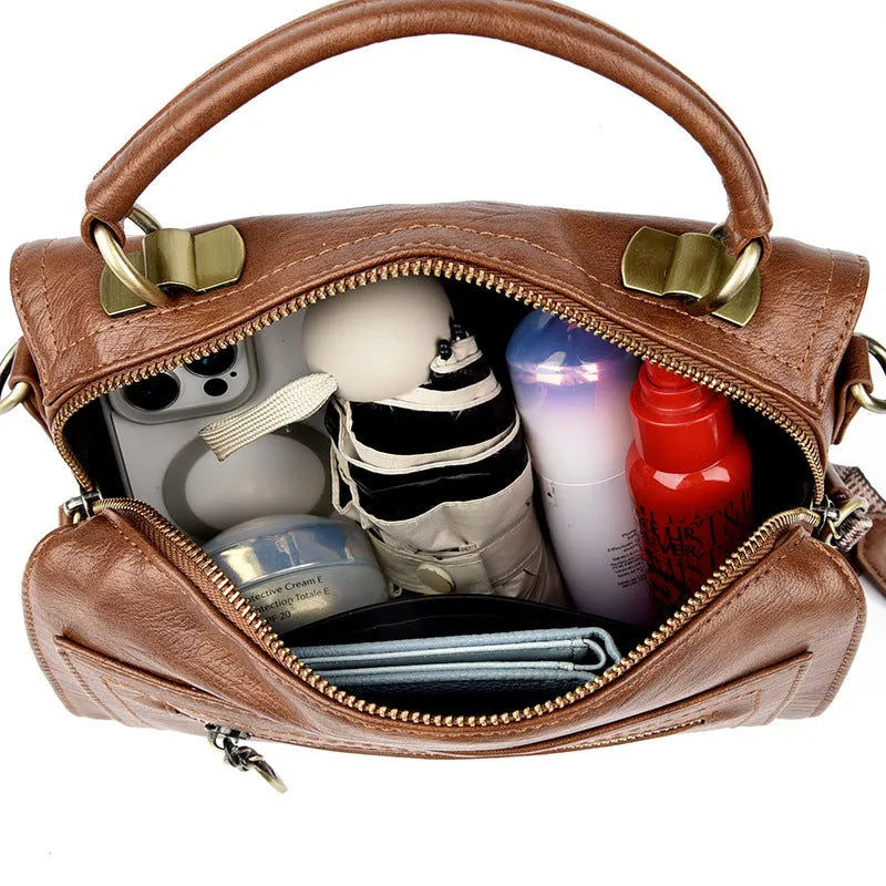 Soft PU leather women's crossbody bag in horizontal square shape with retro styling