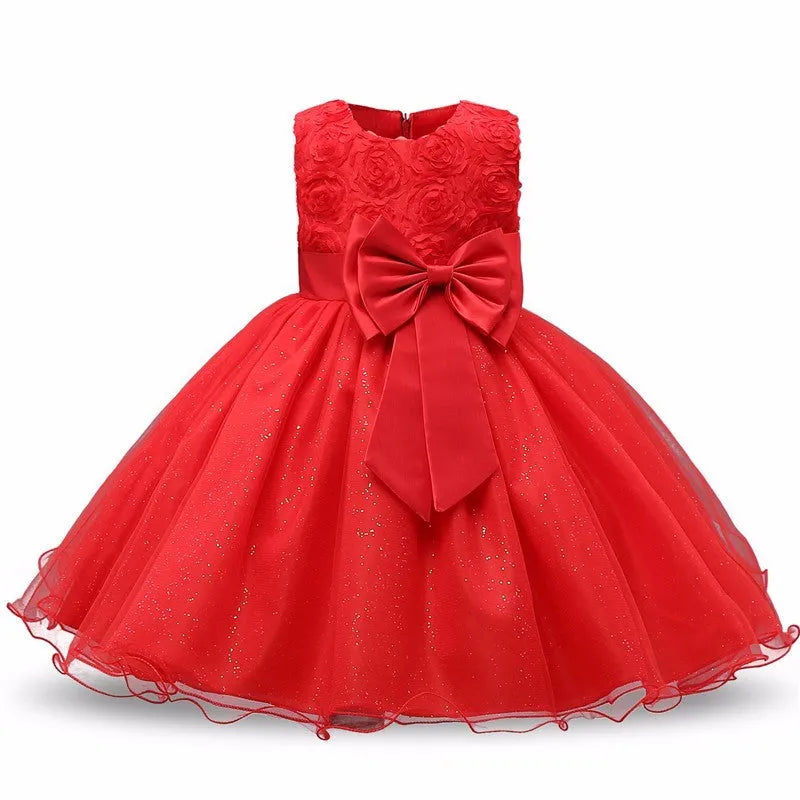 Girls princess flower dress in knee-length A-line style with floral pattern and bow decoration, sleeveless with O-neck collar