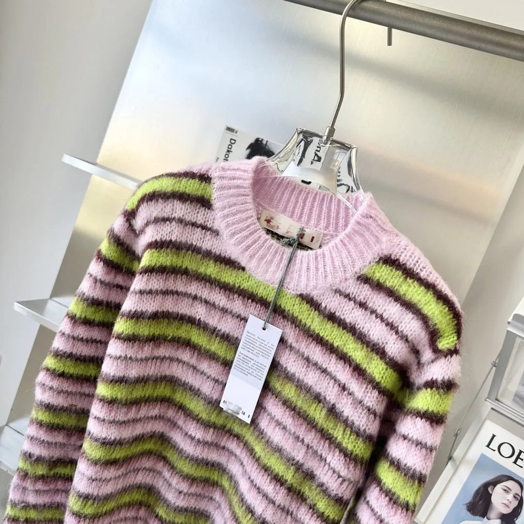 Pink wool knitted cardigan sweater with contrast colour details and regular sleeves