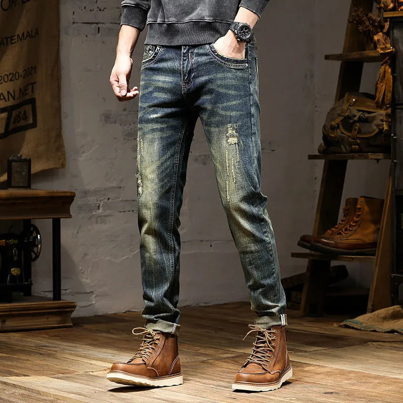 Men's retro colour stretch jeans in skinny fit with zip fly