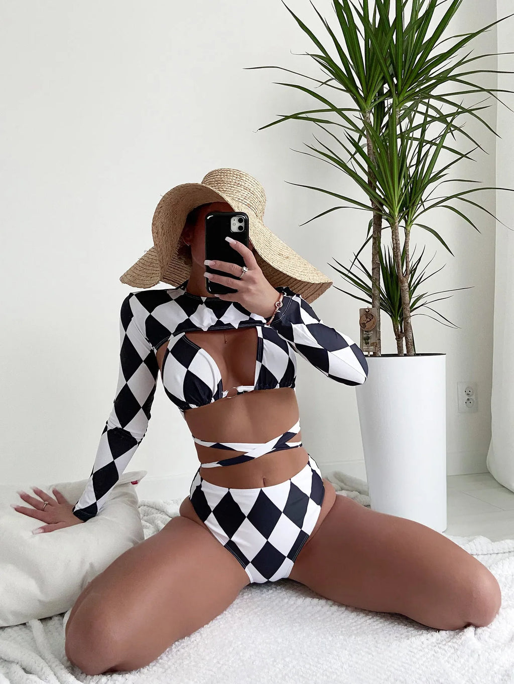 Women's plaid print three-piece long sleeve bikini set for swimming