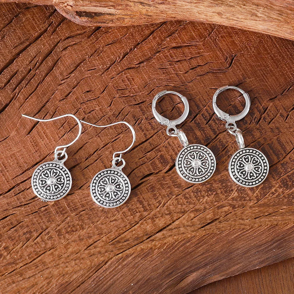 Bohemian retro geometric round earrings with distressed ethnic print in zinc alloy construction
