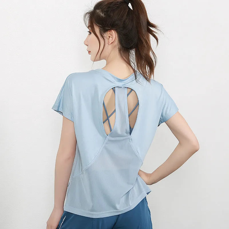 Women's short sleeve polyester sports t-shirt in multiple colours for spring and autumn athletic activities