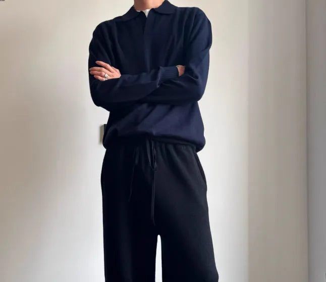 Men's pure wool polo sweater with lapel collar in loose fit, available in milky white and navy blue colours