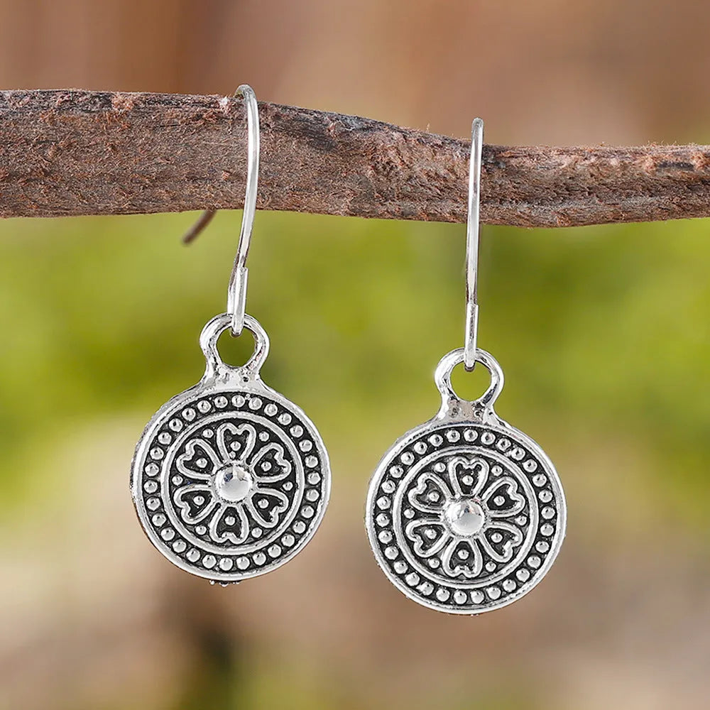 Bohemian retro geometric round earrings with distressed ethnic print in zinc alloy construction