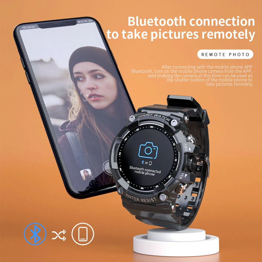 IP67 waterproof smart watch with round colour screen and black TPU strap
