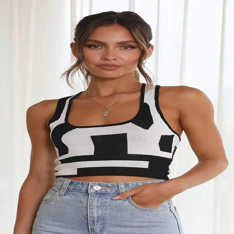 Women's slim-fit U-collar camisole top in a choice of five colours with an exposed midriff design.