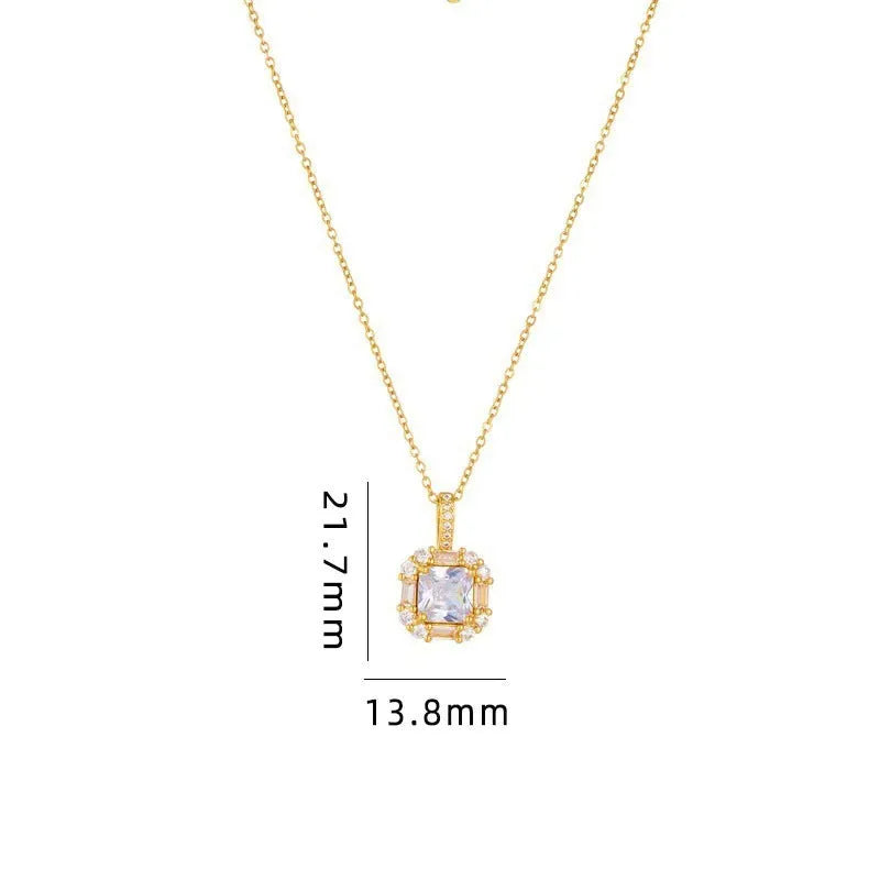 Women's geometric zircon titanium steel necklace with gold finish and adjustable chain