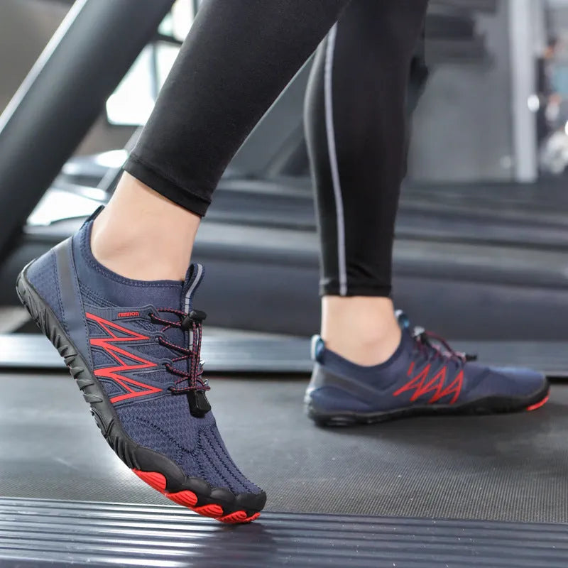 Lightweight low-top indoor fitness training sneakers in various colours with a non-slip rubber sole.