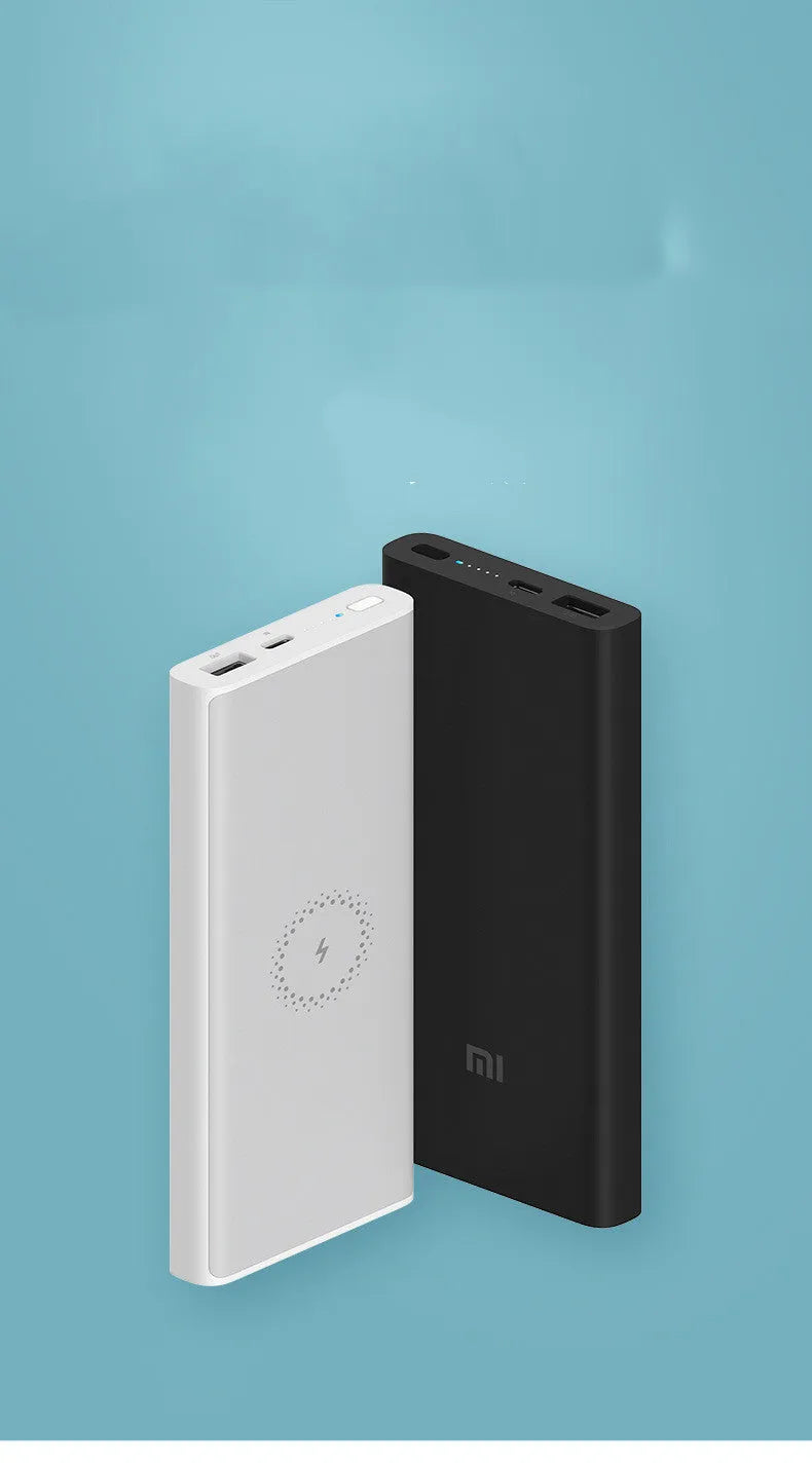 Black and white large capacity 10000mAh power bank with USB-C and wireless charging
