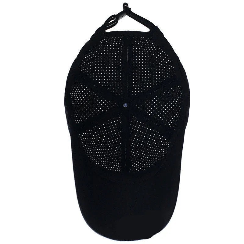 Mesh baseball cap in quick-dry fabric with 11cm cap depth and 7.5cm brim