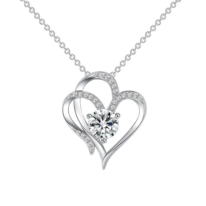 Heart-shaped women's necklace in 925 silver with gold plating options on simple chain