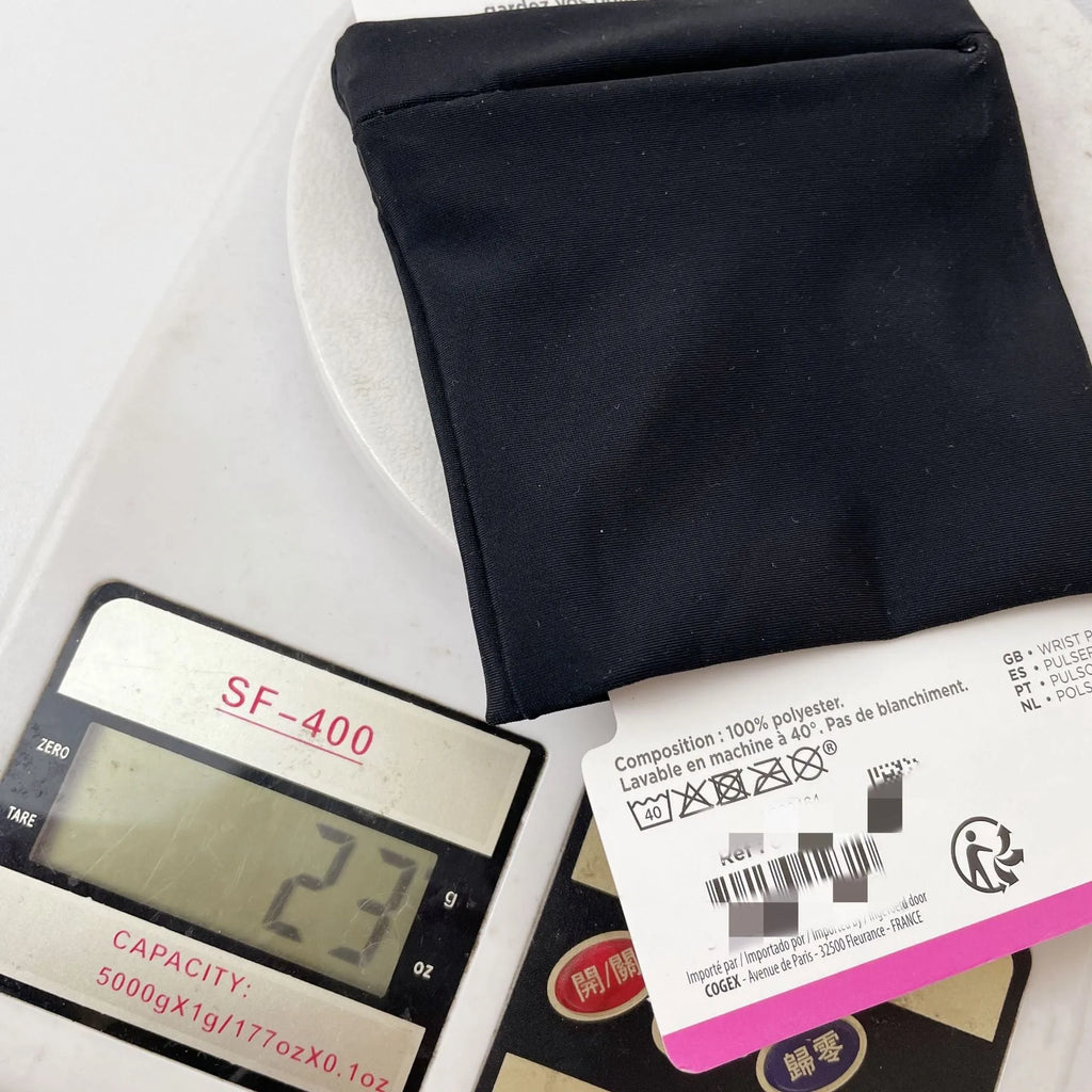 Waterproof PVC wrist bag armband sleeve for mobile phones, measuring 10 by 10.5 cm.