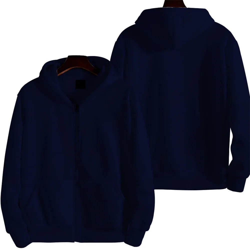 Man wearing a solid colour loose-fit zipper sports jacket in a cardigan style.