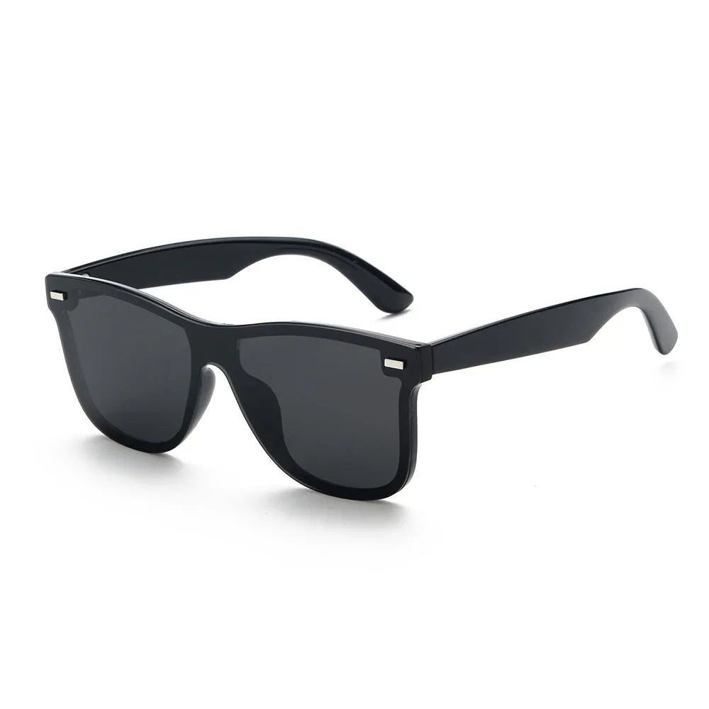 Polarised sunglasses with TAC lens and UV400 protection in sand black frame colour.