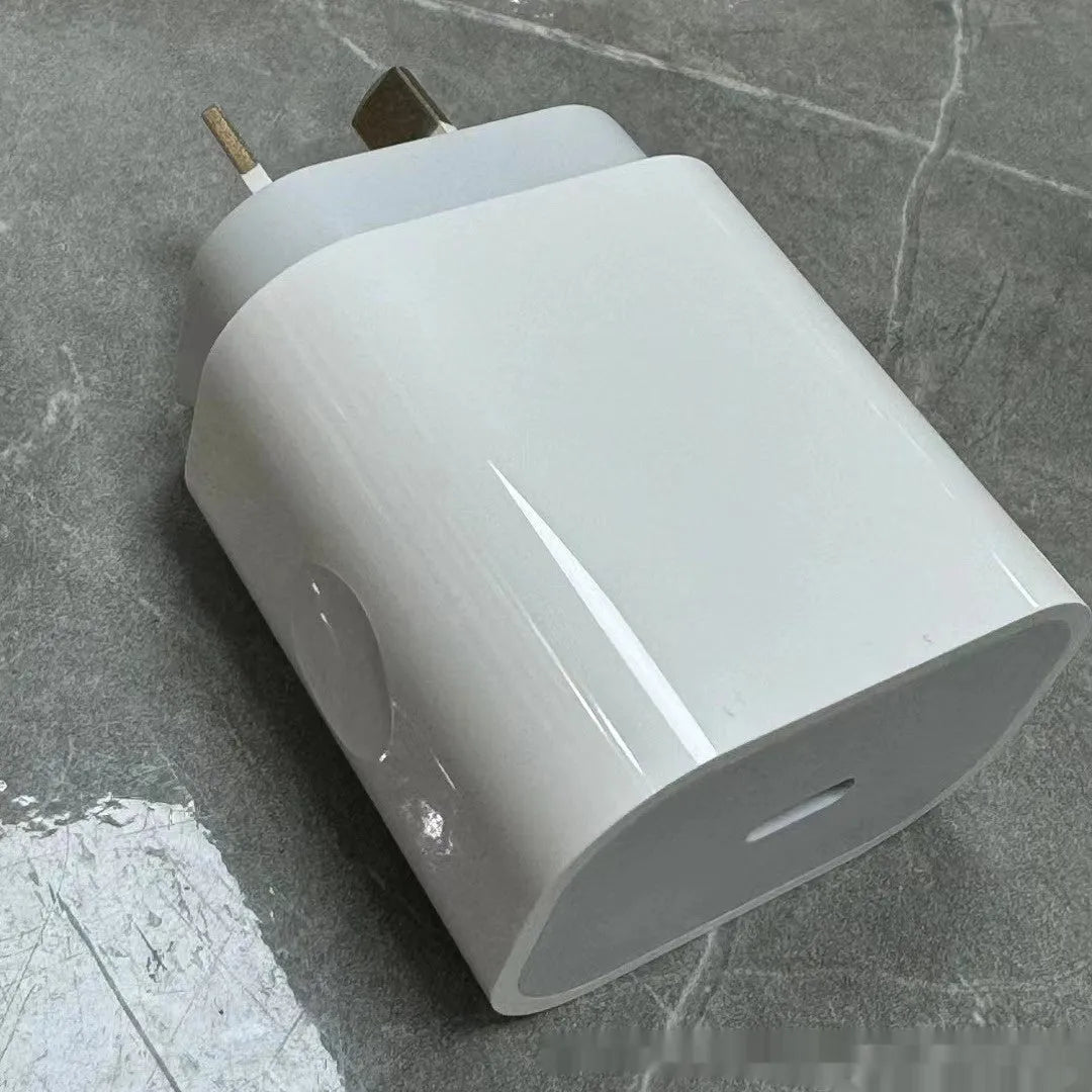 White PD20W Type-C fast charger with AU plug for wall socket