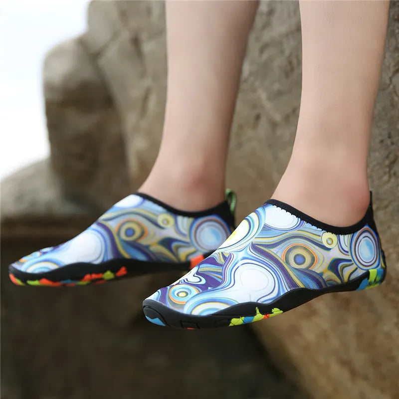 Blue beach wading shoes with Lycra fabric upper and EVA sole for swimming and water activities