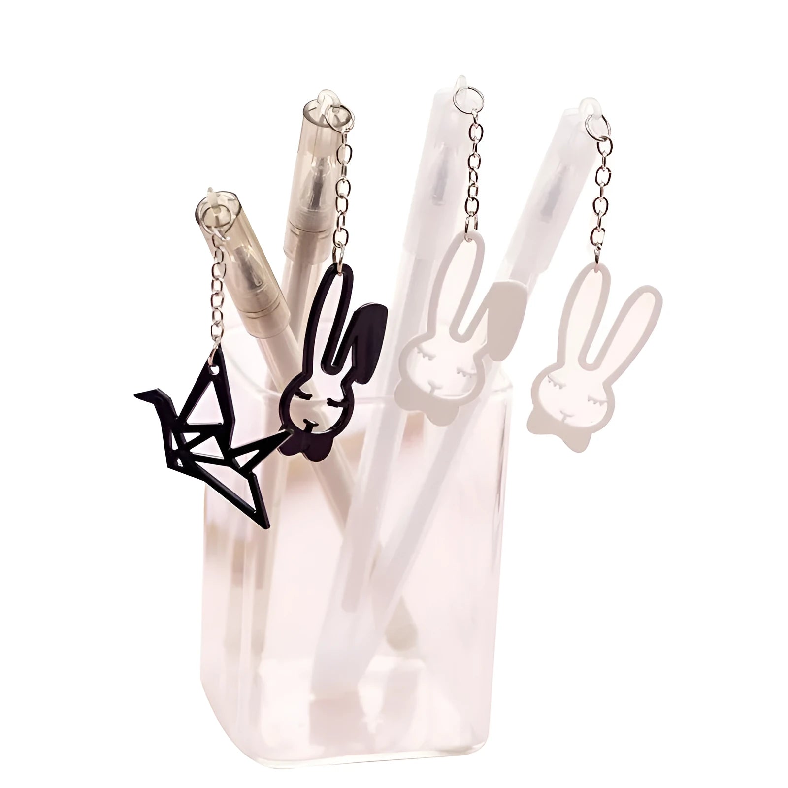 Gel pen with paper crane pendant charm showing 0.38mm tip and 17cm plastic barrel