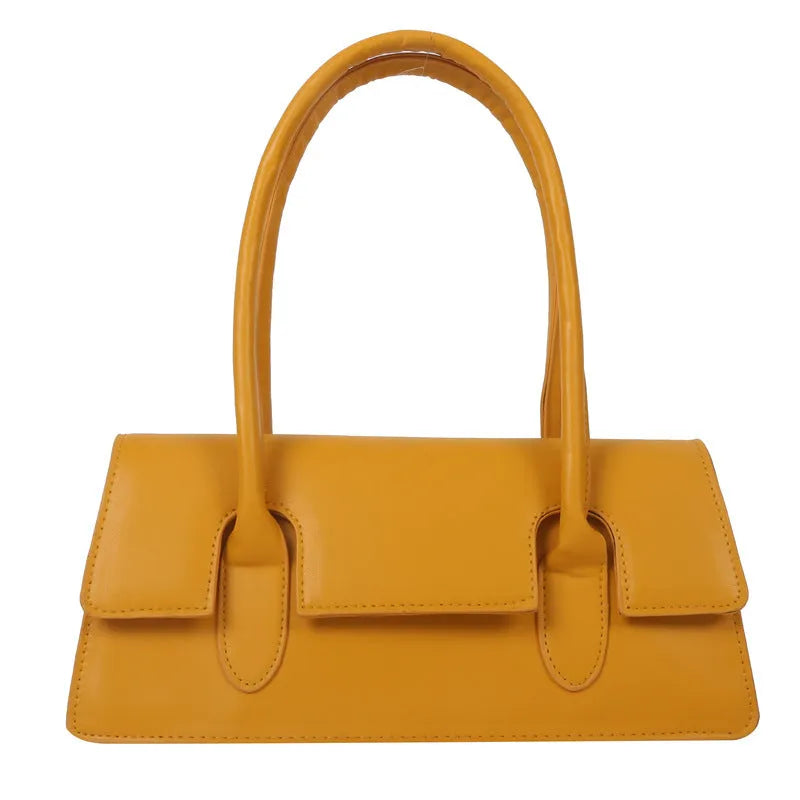 Women's small square shoulder bag in PU leather with horizontal shape and single strap
