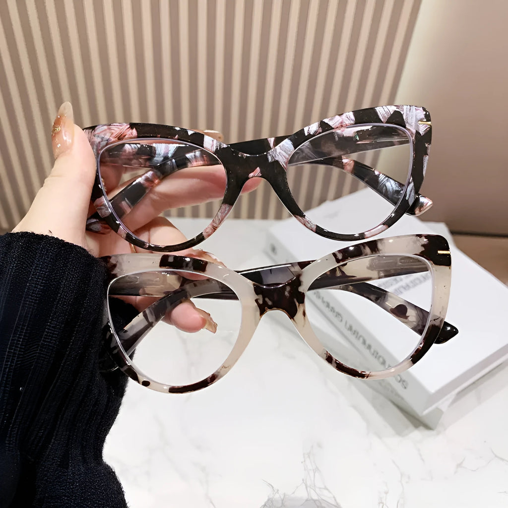 Women's cat's eye high presbyopic glasses with large frame and dragon phoenix decorations