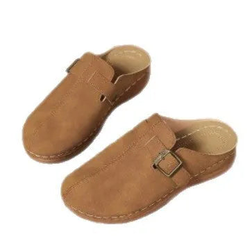 Women's lightweight outdoor wedge slipper in a choice of colours, showing closed toe and rubber sole.