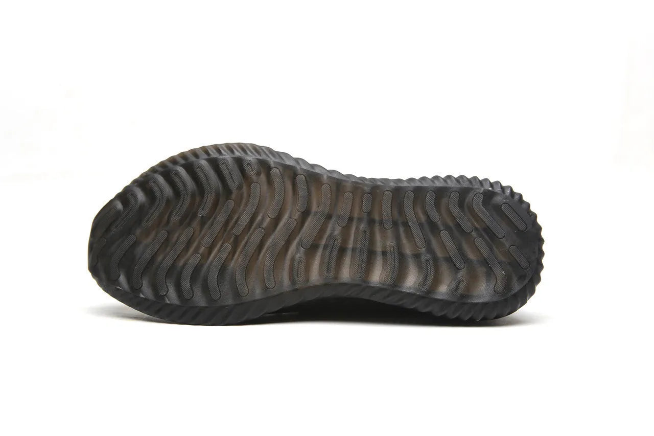 Men's low-top steel toe cap safety shoes in black with anti-static EVA sole for work and climbing.