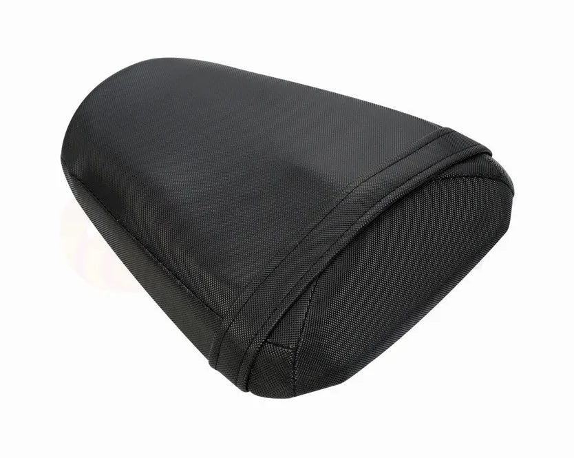 Suzuki GSXR1000 motorcycle with black PU leather seat covers fitted on front and rear seats