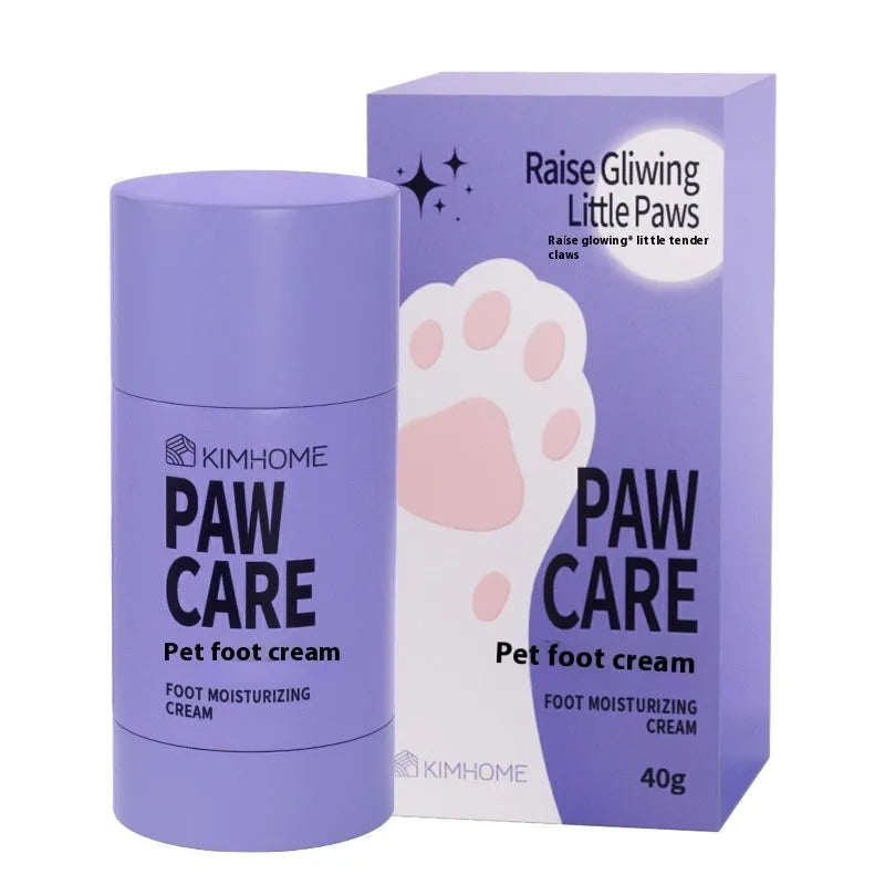 40g tub of pet foot moisturising cream with Brazil palm wax for dog and cat paw care.