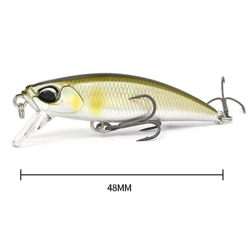 Tossing Japanese 48mm submerged mino fishing lure for mandarinfish and snakehead species