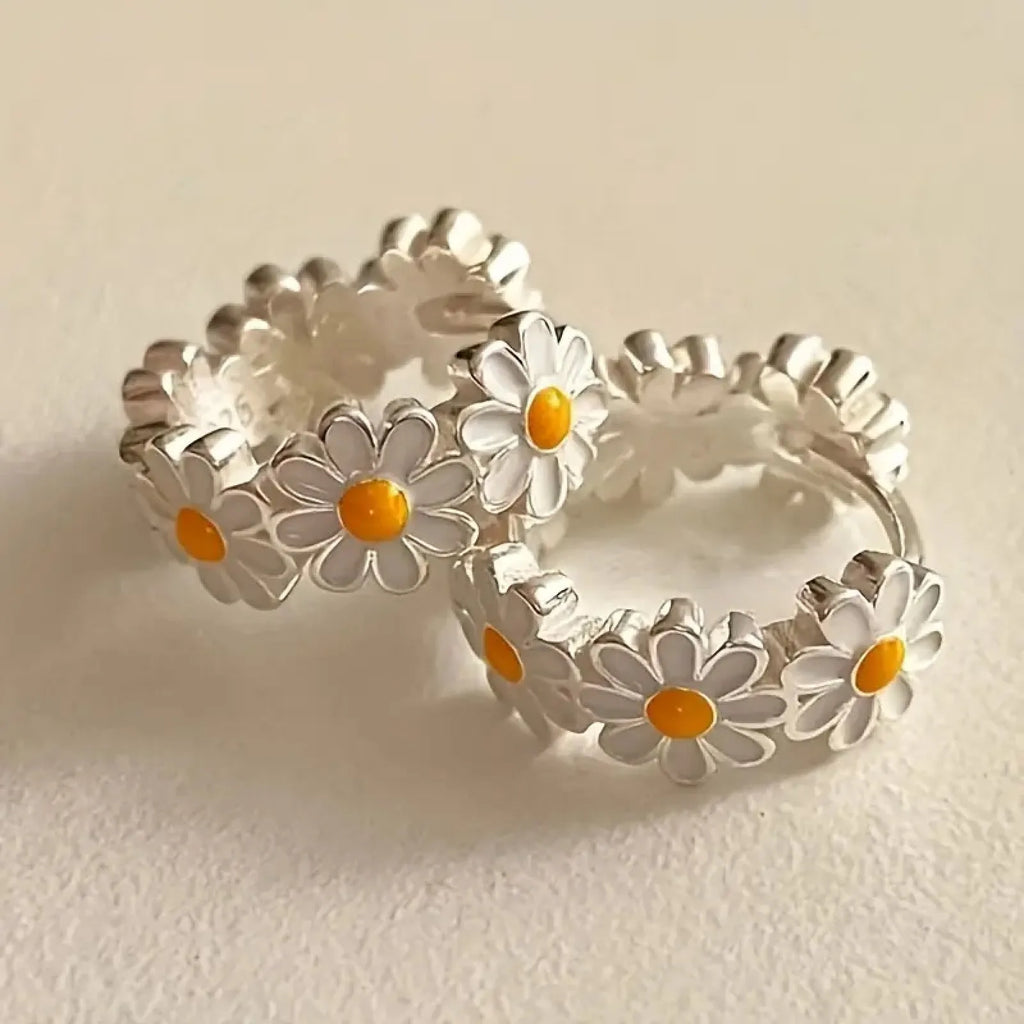 White daisy flower ring earrings with electroplated copper and platinum/kplatinum inlaid gemstones