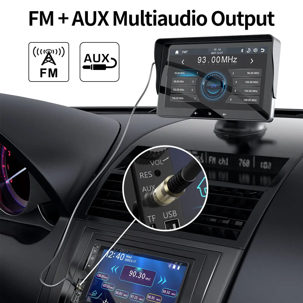 7 inch wireless CarPlay car display with astern video on windscreen mounting