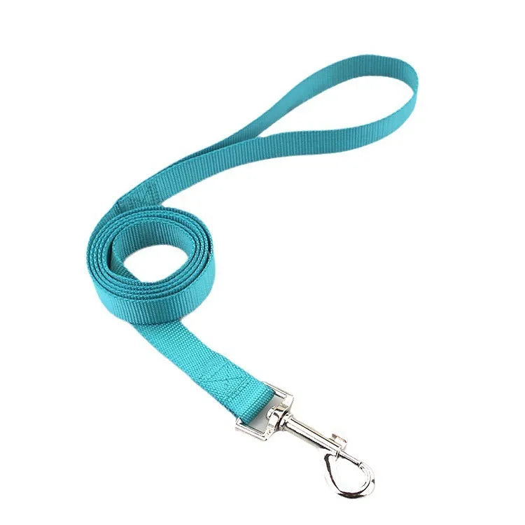 Solid colour polyester dog lead rope held in a hand, showing four different thickness options on a white background.