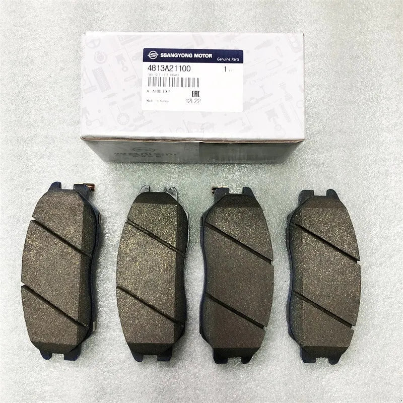 Brake pad set for SsangYong Kyron Rexton vehicles part numbers 4813009A10 4813008BA0