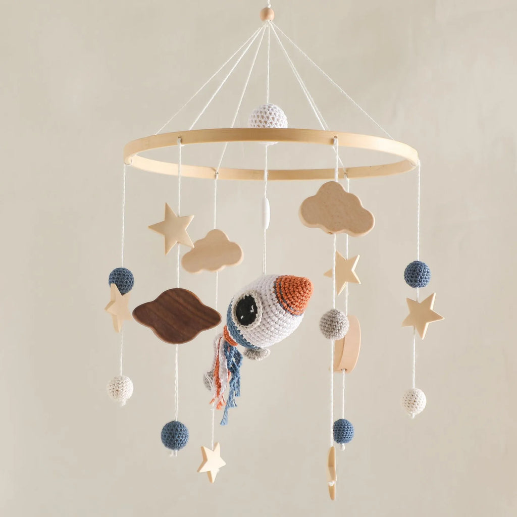 Nordic wooden baby car hanging wind chime with crochet sun design for vision training