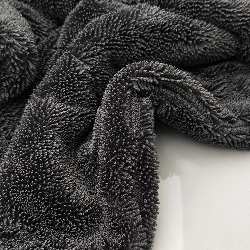 Grey microfiber car wash towel measuring 40x40cm for vehicle drying and polishing