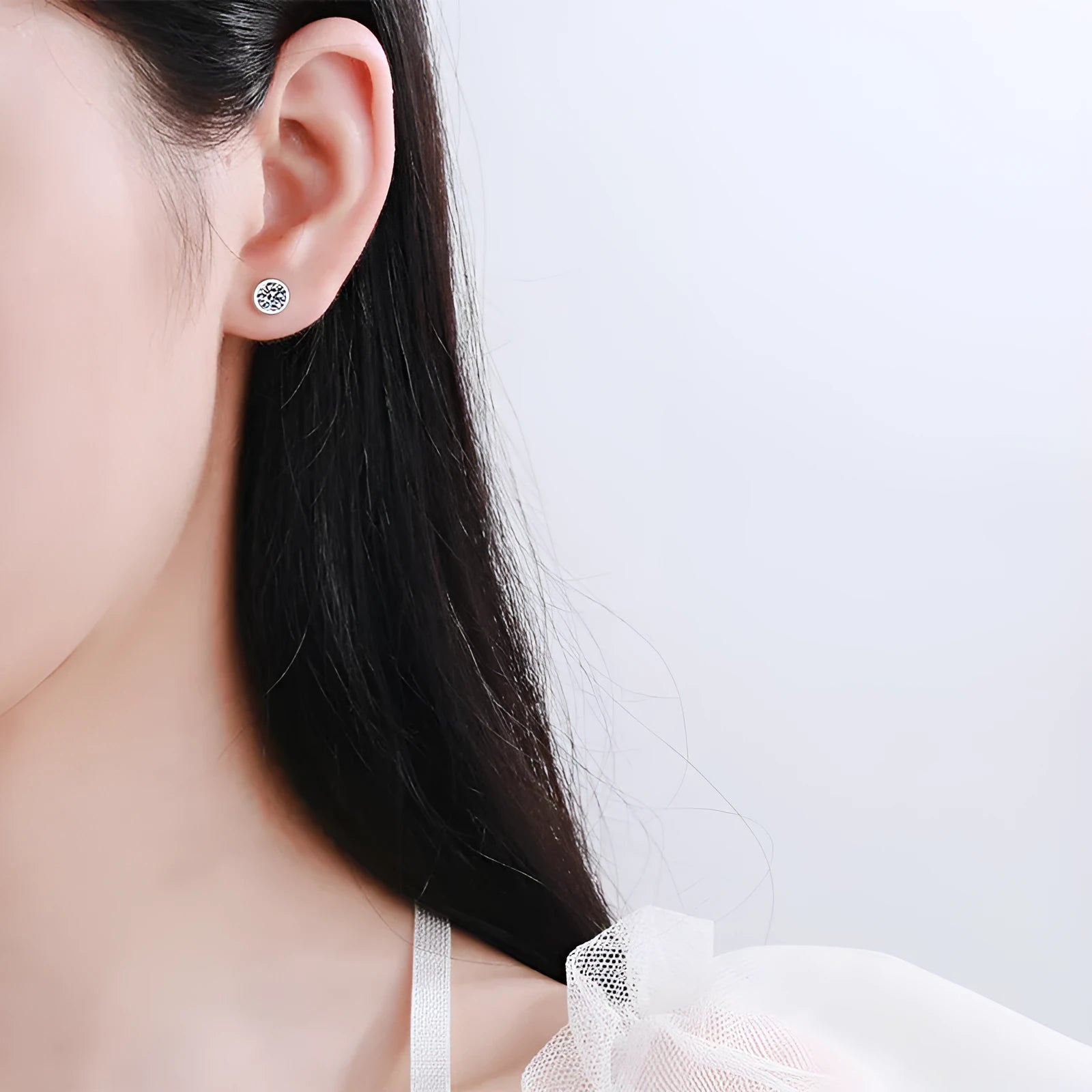 Pt950 gold-plated sterling silver earrings with moissanite or zircon stones in geometry designs