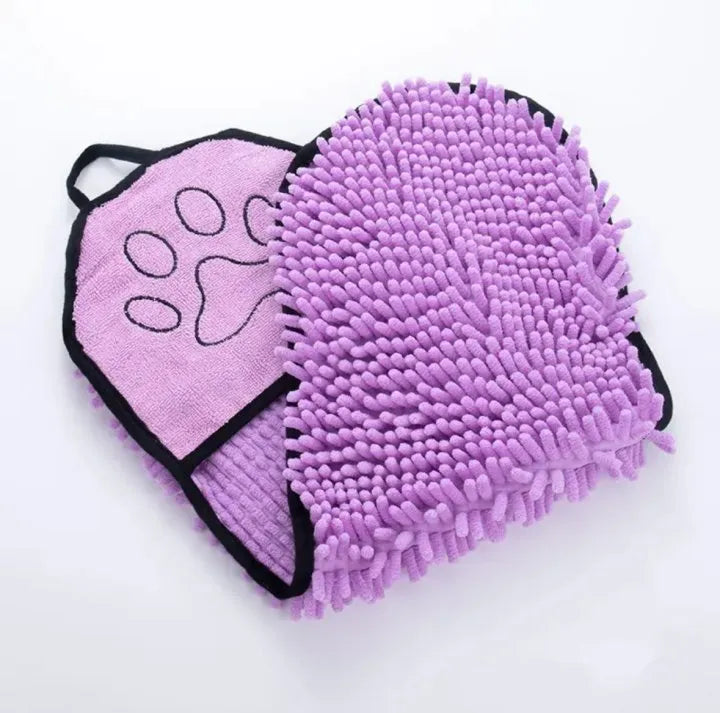 Soft fibre pet bath towel in blue, grey, purple, or red, measuring 62 cm by 23 cm.