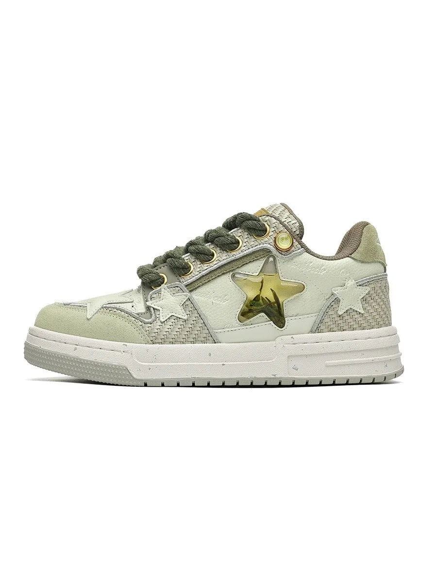 Cowhide leather low-top platform running shoes in West Lake dragon well tea colour with front lace-up