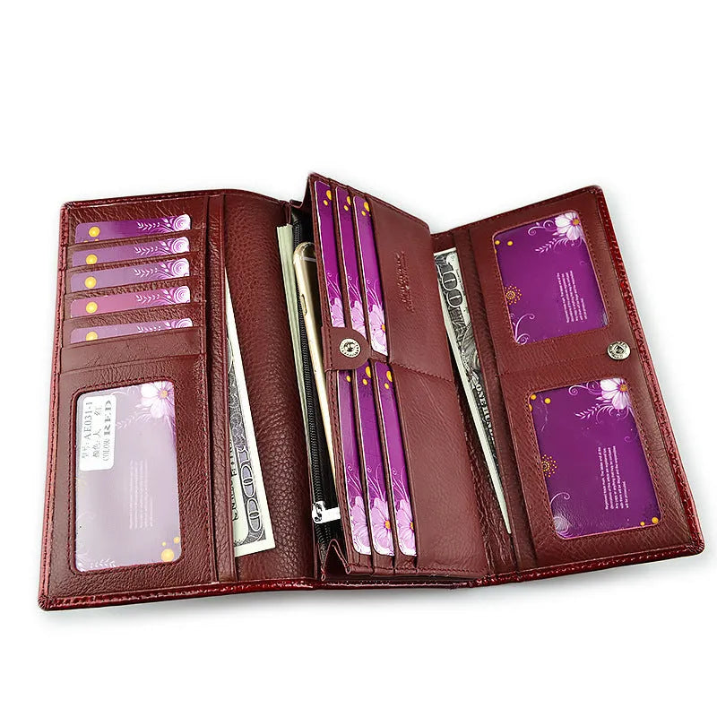 Genuine leather women's coin purse with crocodile pattern texture in wine red colour