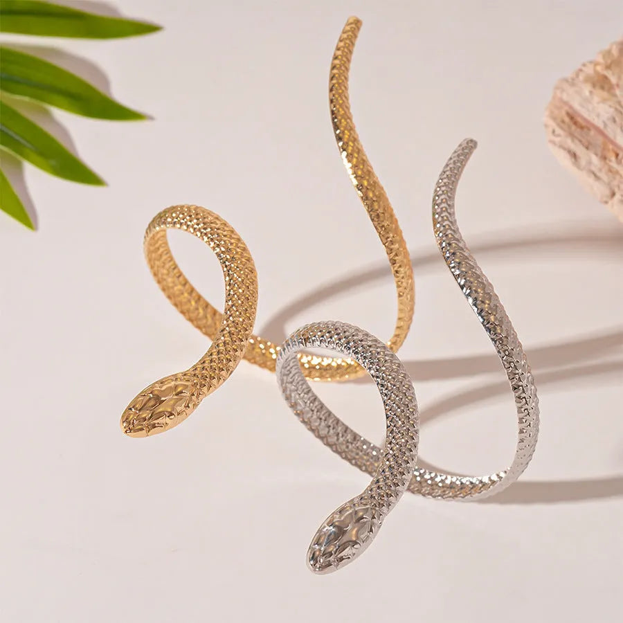 Exaggerated twisted winding simulated snake design ring bracelet 2-piece set in gold or silver