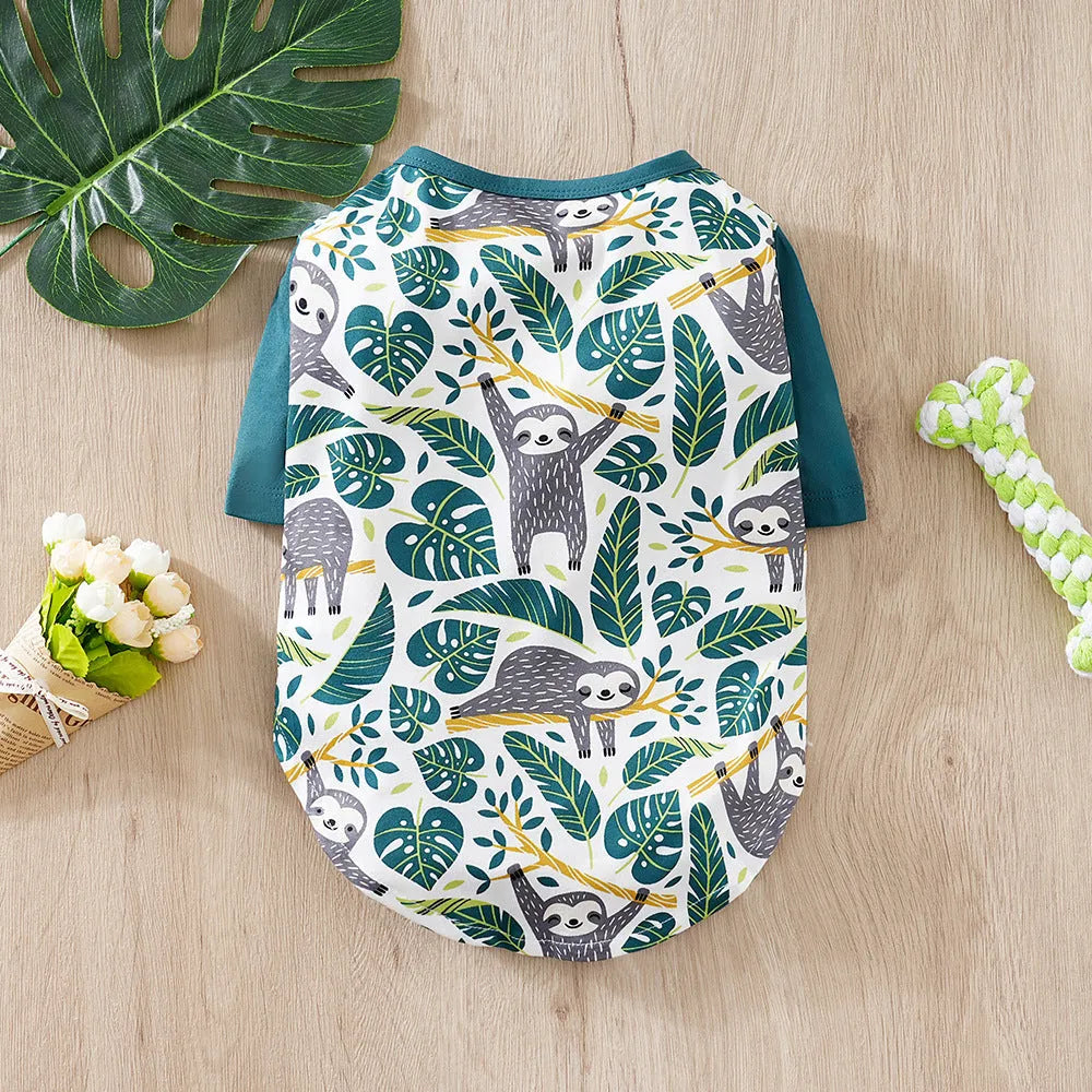 Printed casual T-shirt for small dogs in polyester fabric showing sizing chart with bust and length measurements