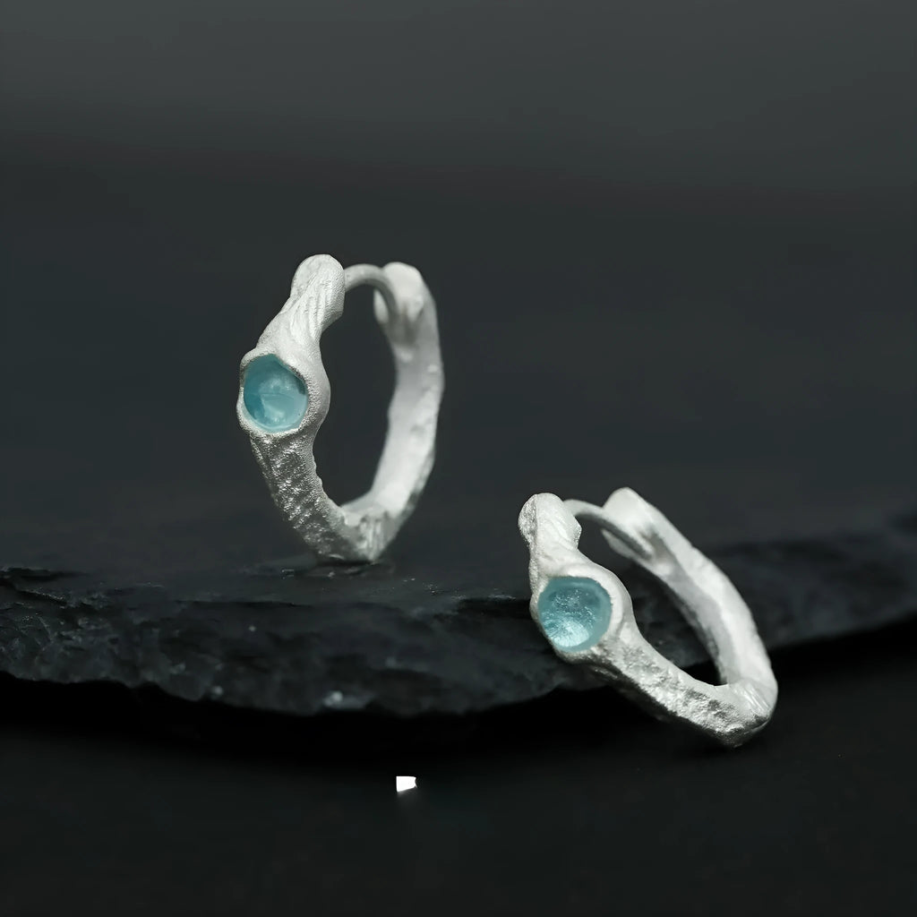 Burnt silver 925 silver geometric women's ear clip with round design elements