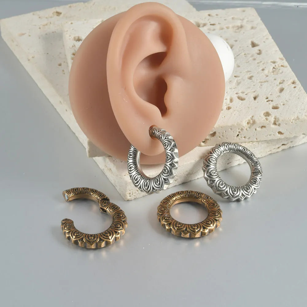Geometric hollow out large size alloy earrings with antique silver dragon shape colour