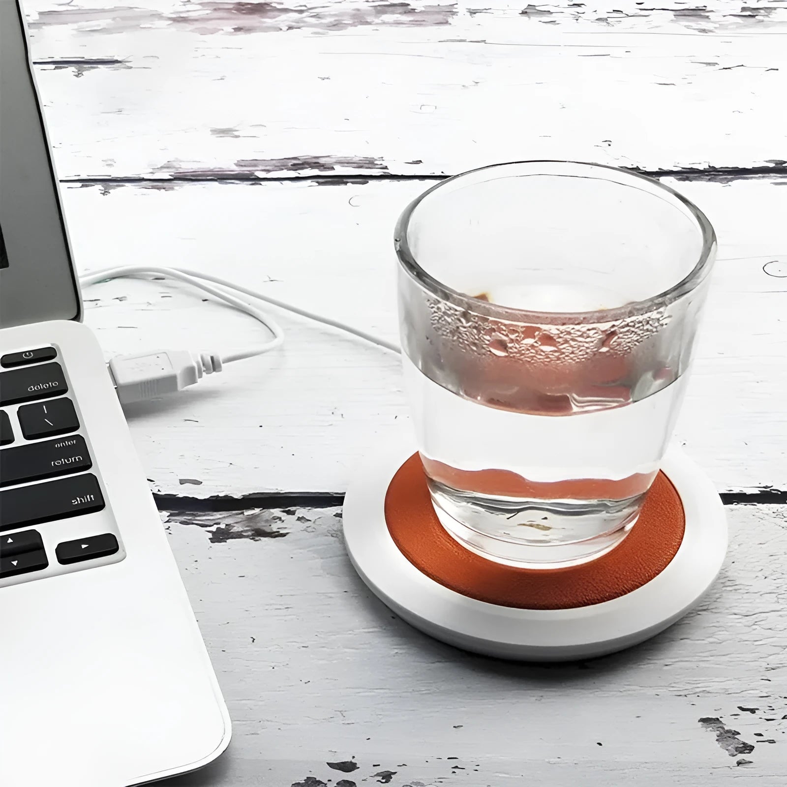 Black USB heating coaster with 85mm diameter showing cup placement for beverage warming