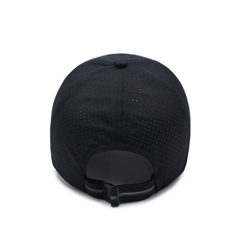 Mesh baseball cap in quick-dry fabric with 11cm cap depth and 7.5cm brim