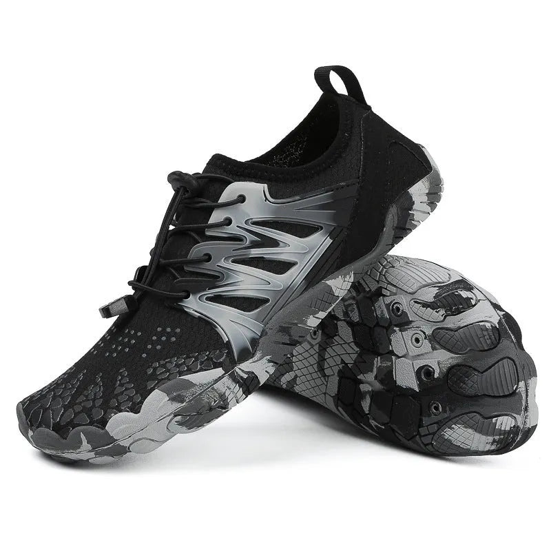 Quick-drying lace-up beach shoes in multiple colours on a non-slip rubber sole