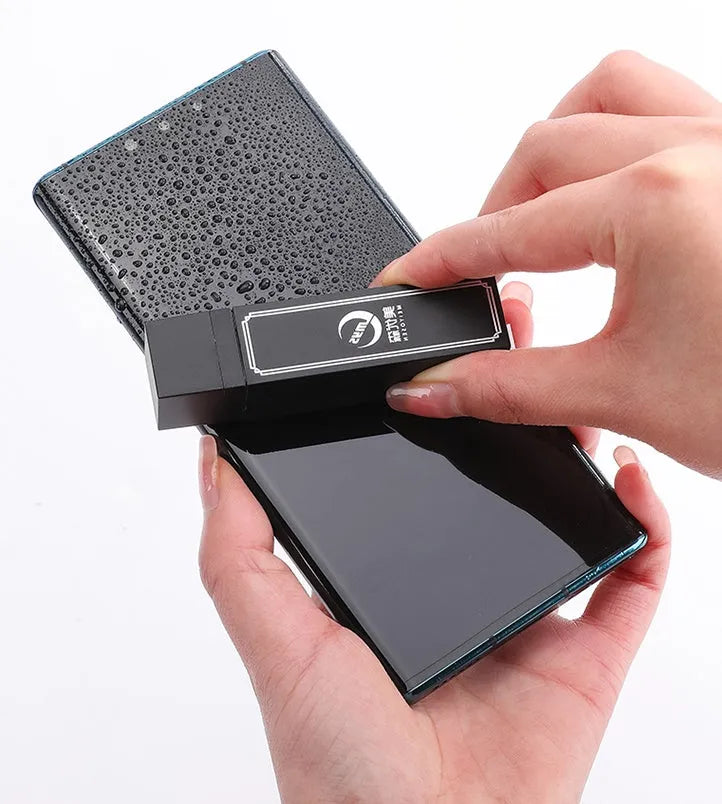 Disposable mobile phone screen cleaner kit with 40 antibacterial wipes in black packaging