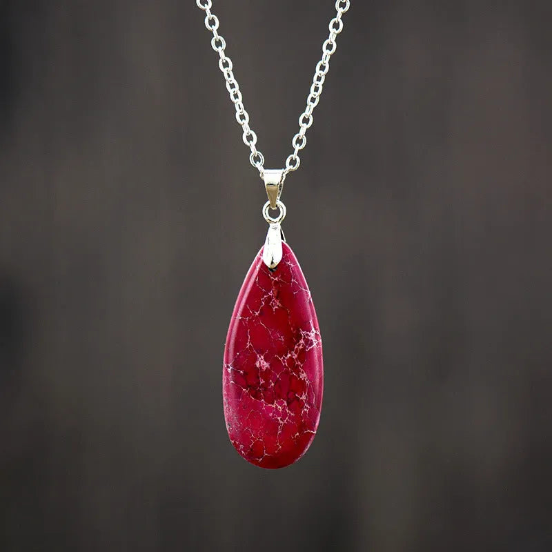 Jade drop-shaped pendant necklace with gold-plated chain in European American style